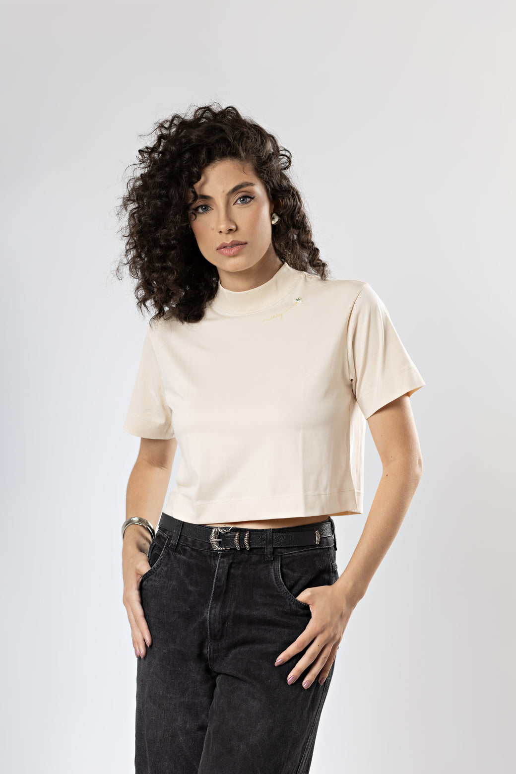 Camiseta Básica Easy Gola Alta Algodão Egípcio